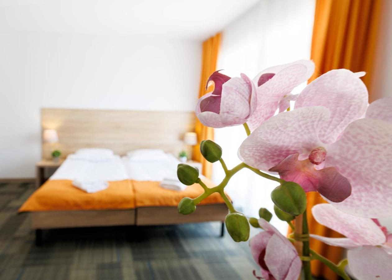 Seo2 Rewal - Apartamenty Z Osobnym Wejsciem, Grzany Basen, Darmowe Sauny, Parking, Grill, Wifi Exterior photo