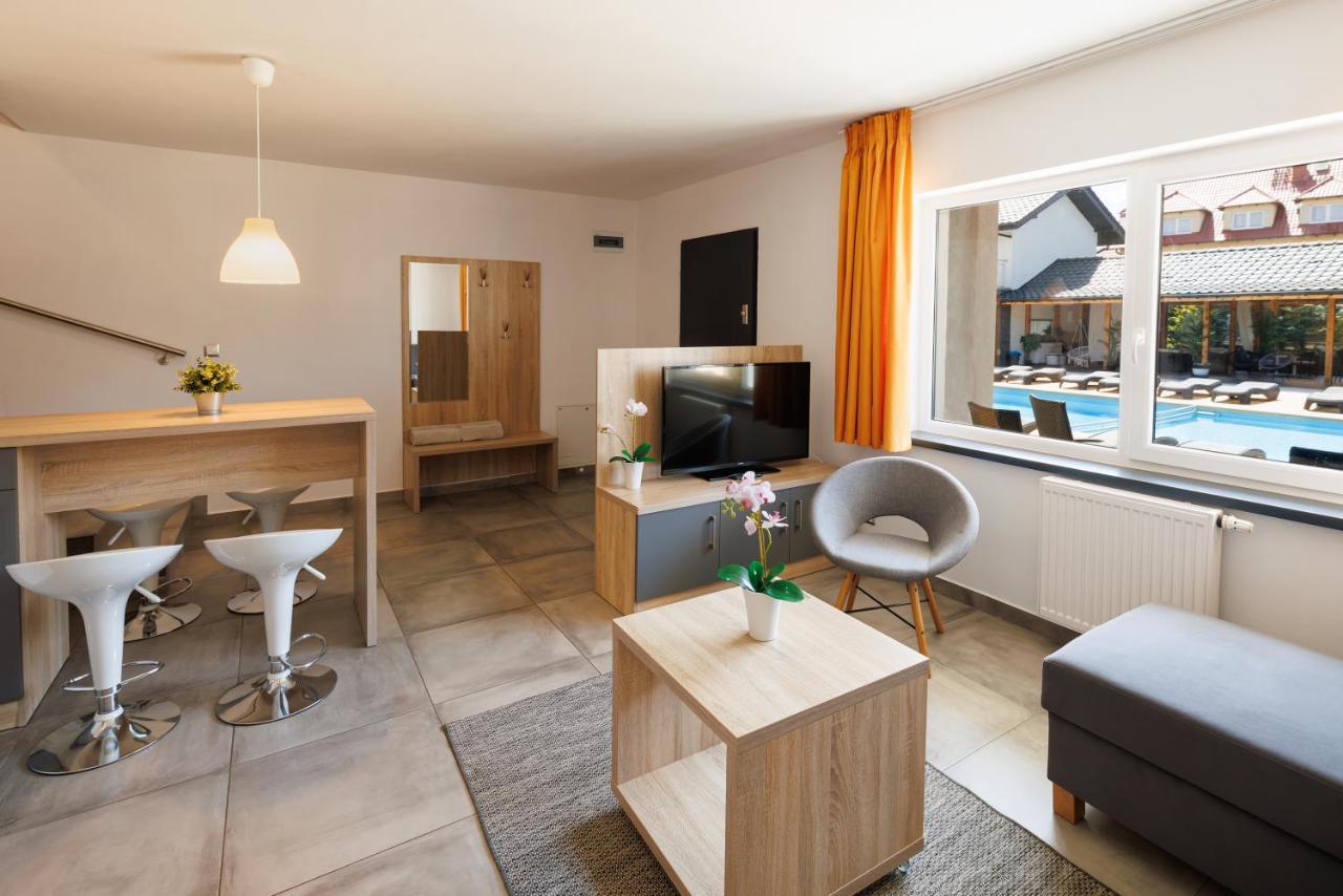 Seo2 Rewal - Apartamenty Z Osobnym Wejsciem, Grzany Basen, Darmowe Sauny, Parking, Grill, Wifi Exterior photo
